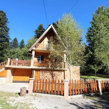 Vakantiehuis Schoenes In Breze Mit Eigenem Balkon By Interhome