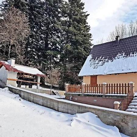Schoenes In Breze Mit Eigenem Balkon By Interhome *