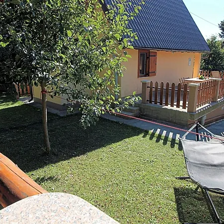 Schoenes In Breze Mit Eigenem Balkon By Interhome * Breza