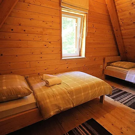 Schoenes In Breze Mit Eigenem Balkon By Interhome *